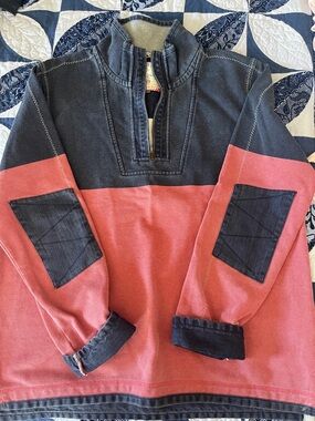 Two-Tone Quarter Zip Pullover in Coral and Navy